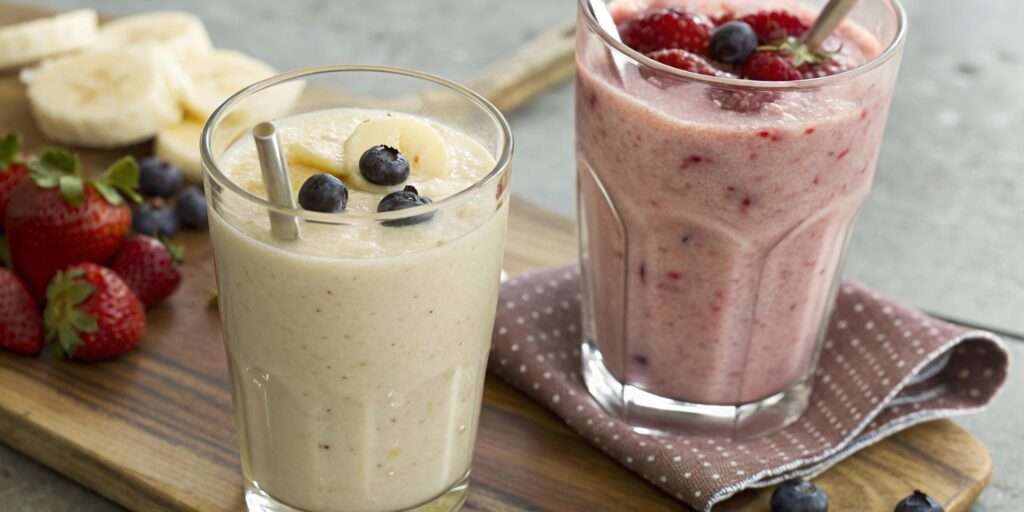 Comparison of a high-calorie shake vs. a regular smoothie, showing nutritional differences.